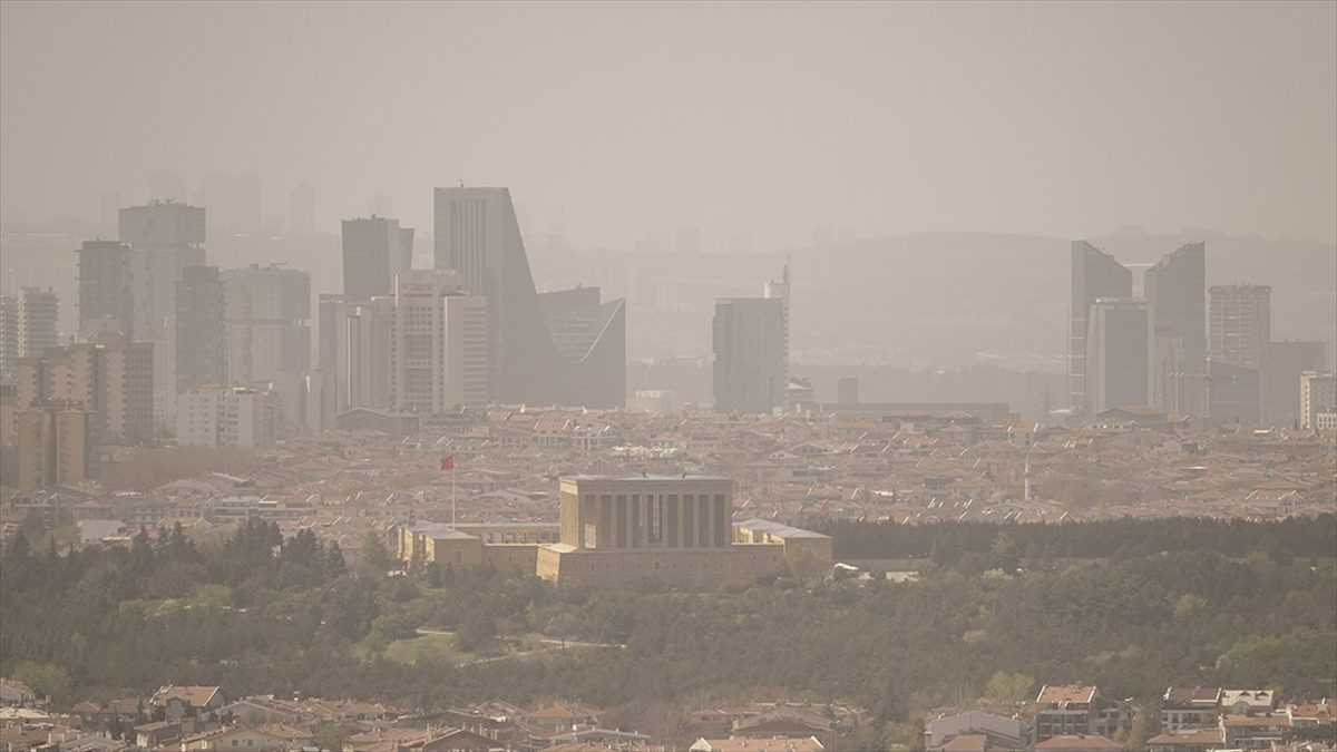Kandilli Rasathanesi ve Deprem Araştırma Enstitüsü Meteoroloji Laboratuvarı Başkanı Tek,
