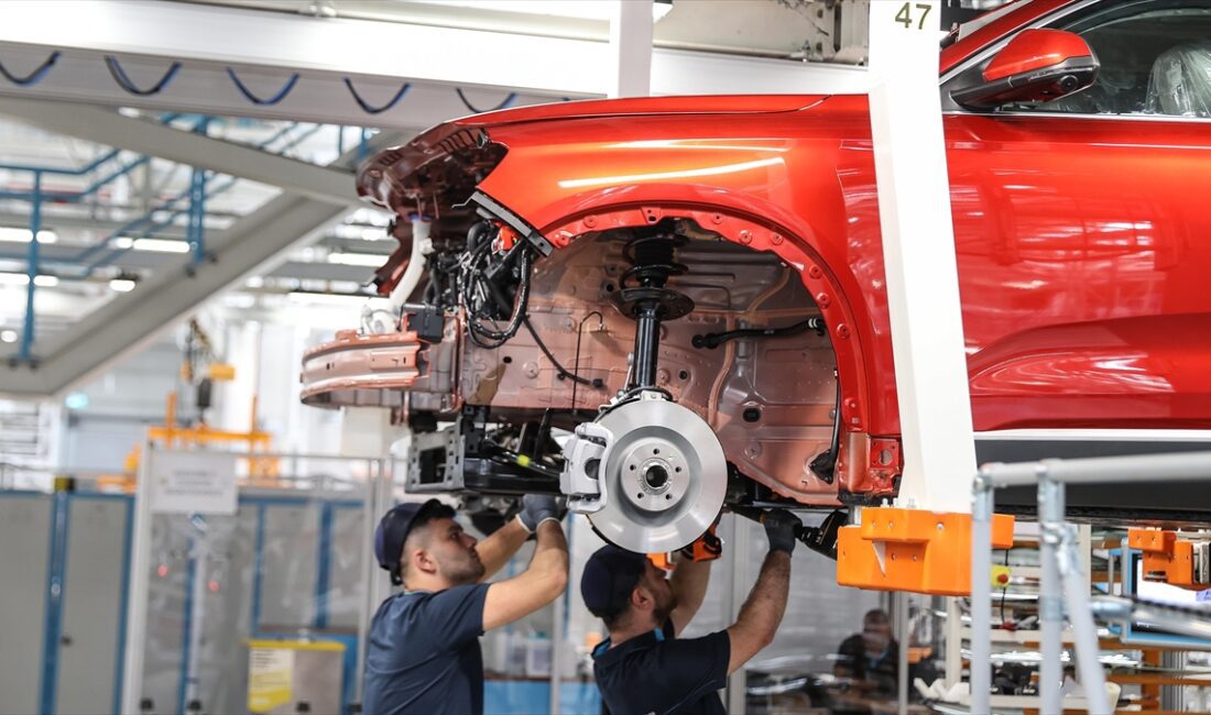 Türkiye'de yılın ilk 3 ayında üretilen otomobillerin yüzde 51,50'si Bursa'daki