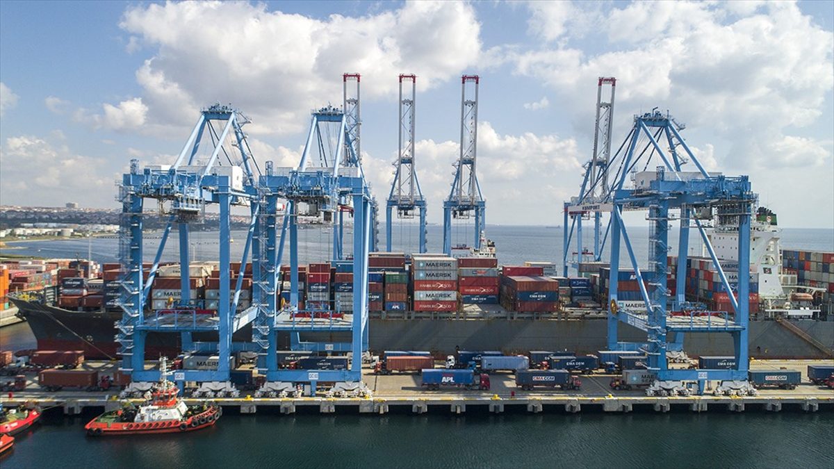 Bakan Bolat, "İhracatımız martta 22 milyar 578 milyon dolar olarak