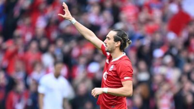 Fransa temsilcisi Lille'de forma giyen Yusuf Yazıcı'nın Aston Villa'ya attığı