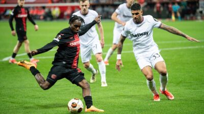 UEFA Avrupa Ligi'nde çeyrek final rövanş maçları yarın oynanacak.