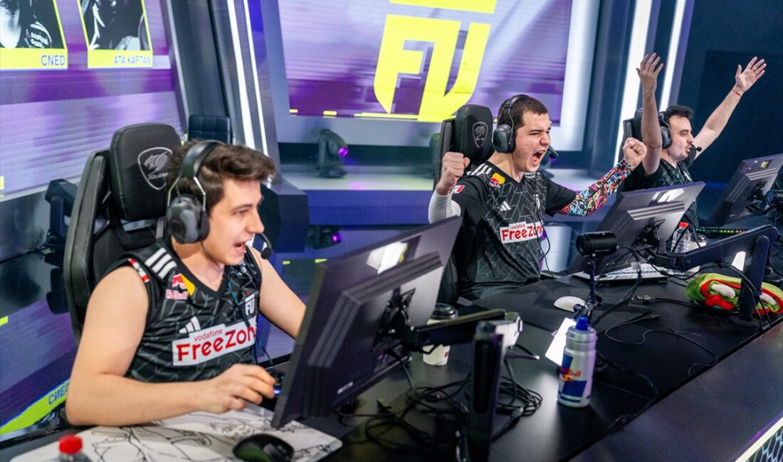 - Red Bull'un ana partnerliğinde gerçekleşen VCT EMEA Ligi'nde bu