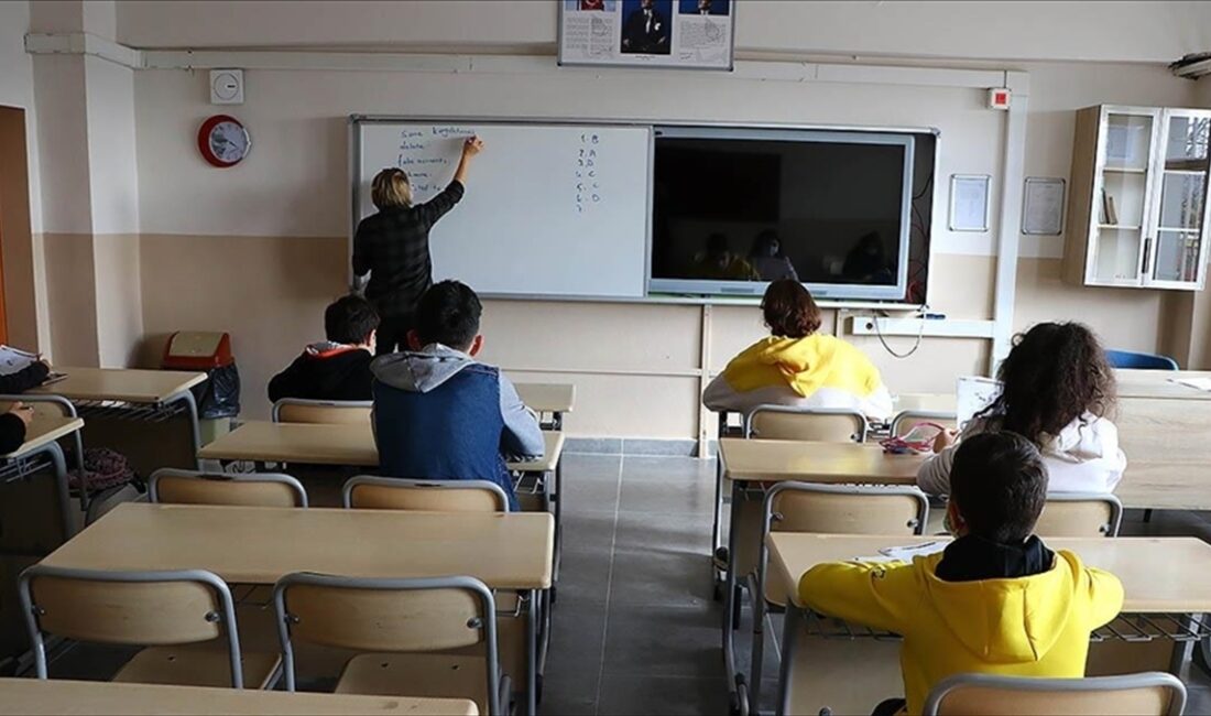 Milli Eğitim Bakanlığınca (MEB), yeni müfredat taslağında, sınıflarda farklı yeteneklere