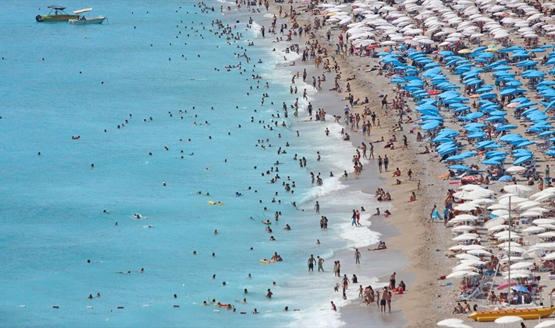 Yerli turistlerin geçen yıl yaptığı seyahat harcamaları, bir önceki yıla