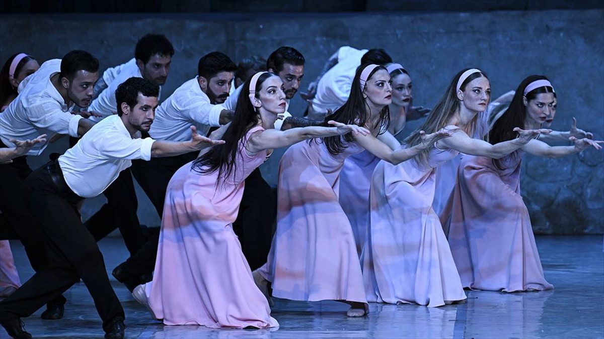 Ankara Devlet ve Opera Balesince (ADOB) sahnelenen Zorba balesi, 29
