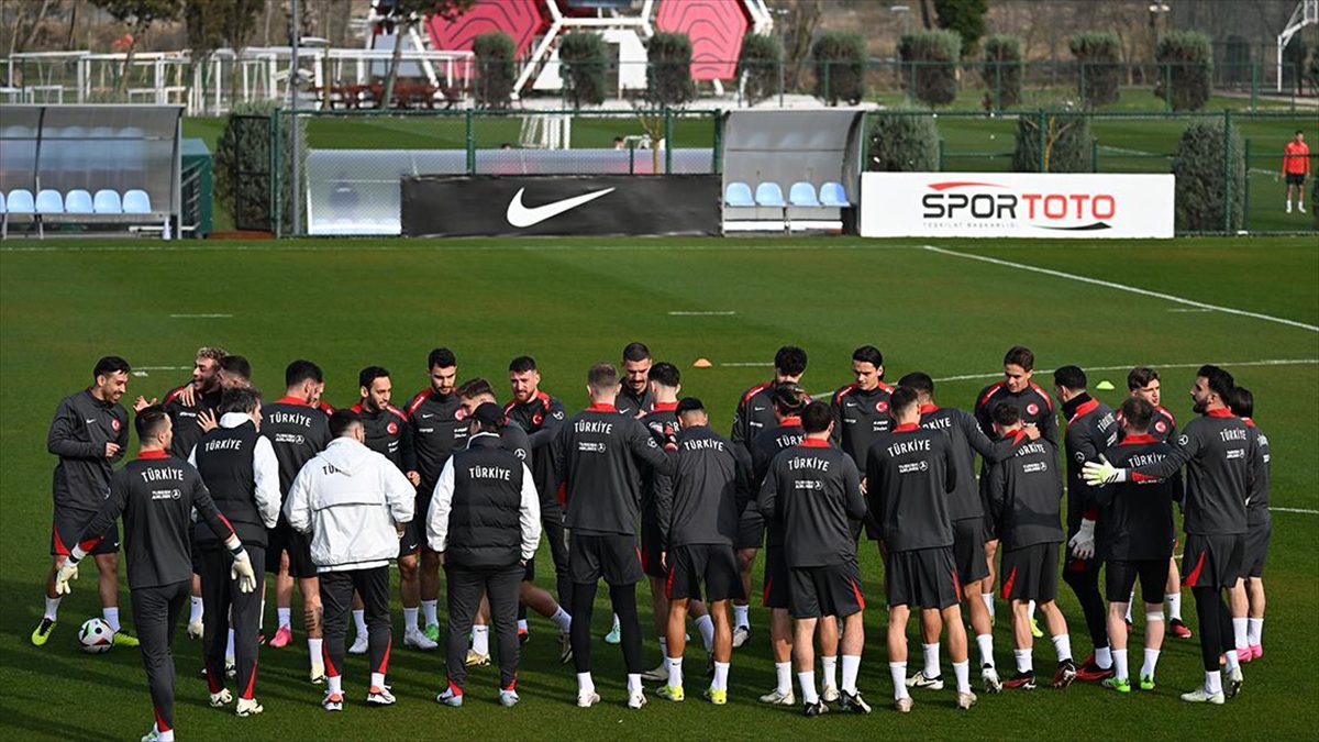 İSTANBUL (AA) – TFF’den yapılan açıklamaya göre teknik direktör Vincenzo