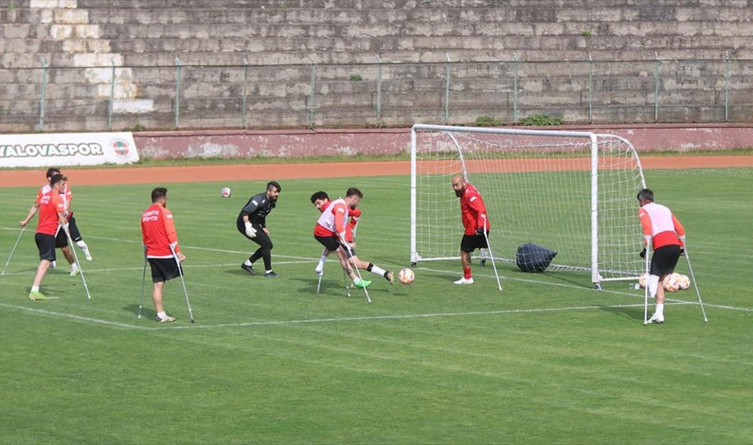 Yalova kampını sürdüren Ampute Milli Futbol Takımı, Fransa'da 1-8 Haziran'da