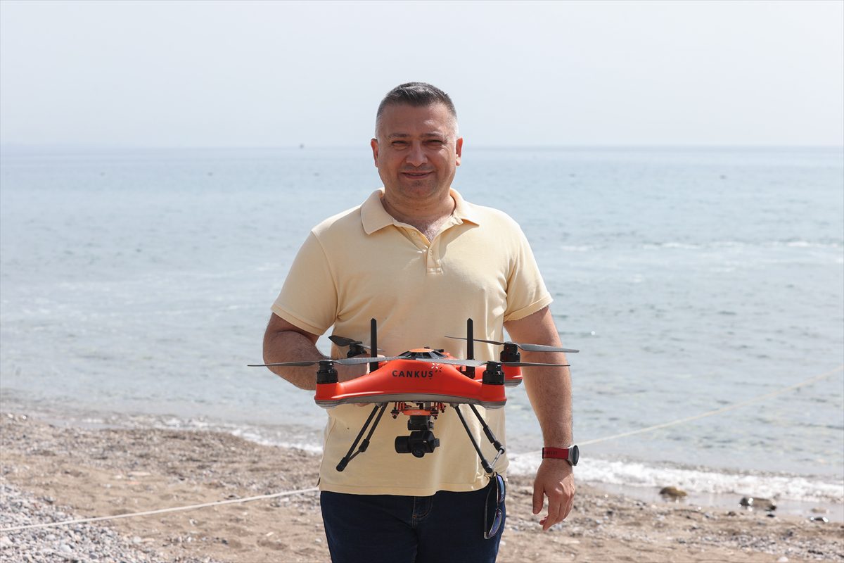 Antalya sahillerinde “cankurtaran dronlar” yaz sezonuna hazır