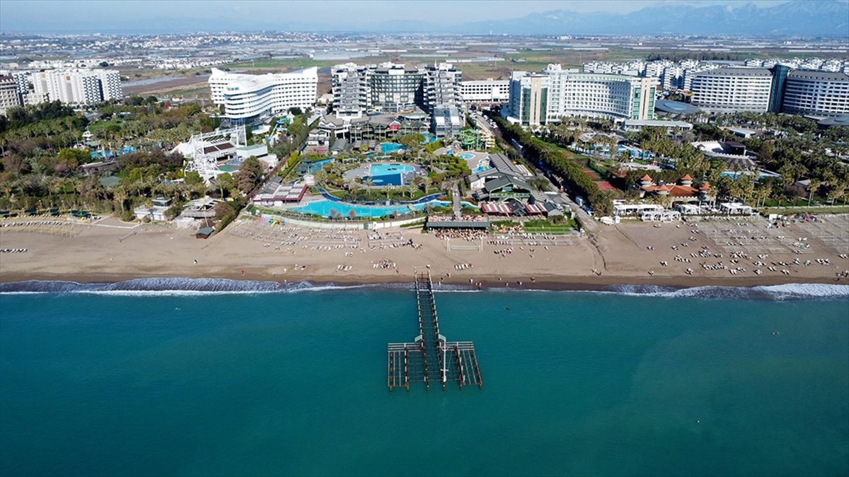 Kültür ve Turizm Bakanlığı, yılın ilk dört ayında Antalya'yı 2
