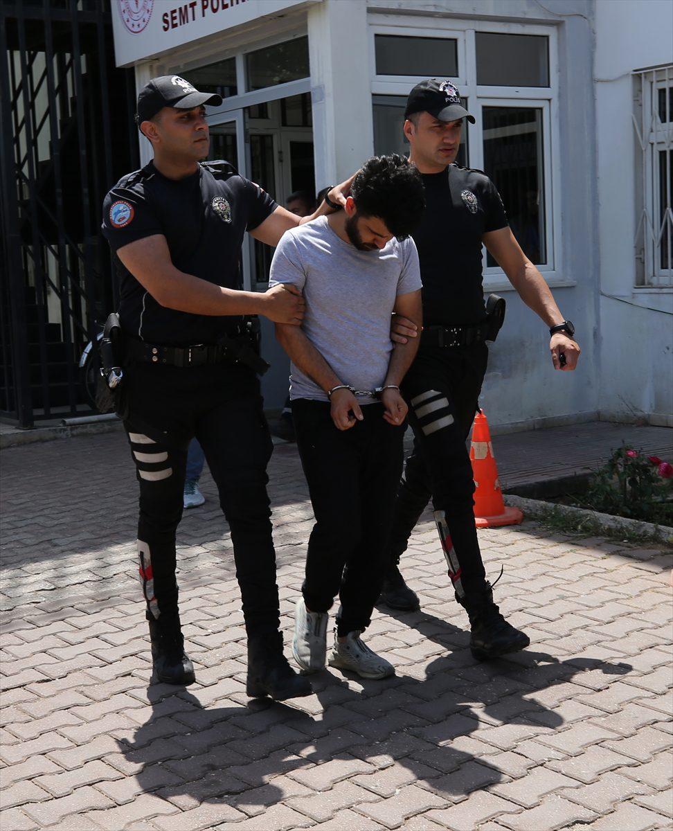 ANTALYA (AA) – Antalya’nın Konyaaltı ilçesinde, bir kişinin silahla öldürülmesiyle