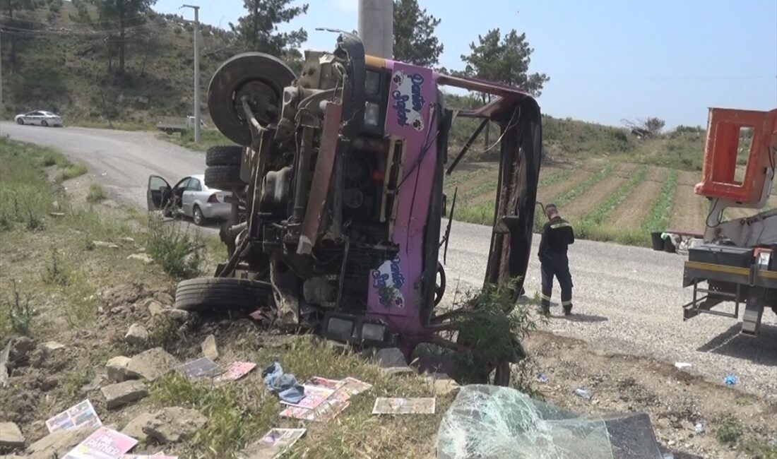 ANTALYA (AA) – Antalya'nın Manavgat ilçesinde safari turu yapan iki