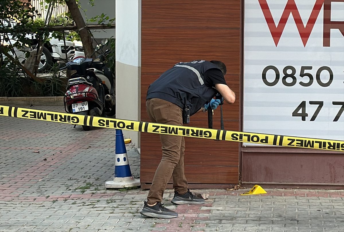 - Kaçan şüphelinin yakalanması için polis ekiplerince çalışma başlatıldı