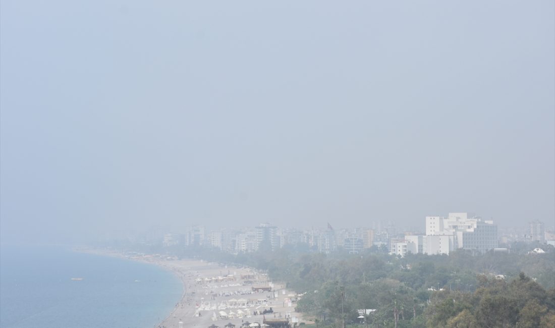 ANTALYA (AA) – Antalya'da etkili olan sis ve toz taşınımı