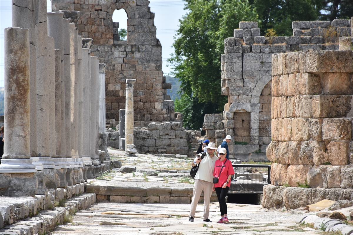 ANTALYA (AA) – ZEHRA TEKECİ – Anadolu’daki en düzenli Roma