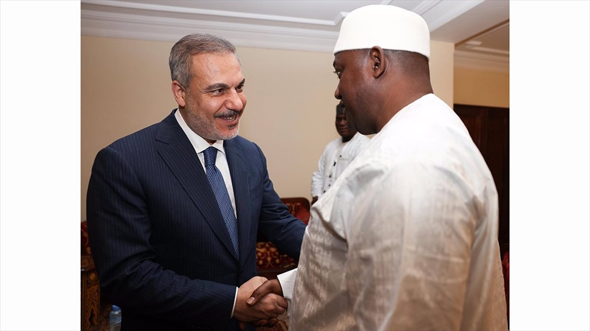 Dışişleri Bakanı Hakan Fidan, Gambiya Cumhurbaşkanı Adama Barrow tarafından kabul