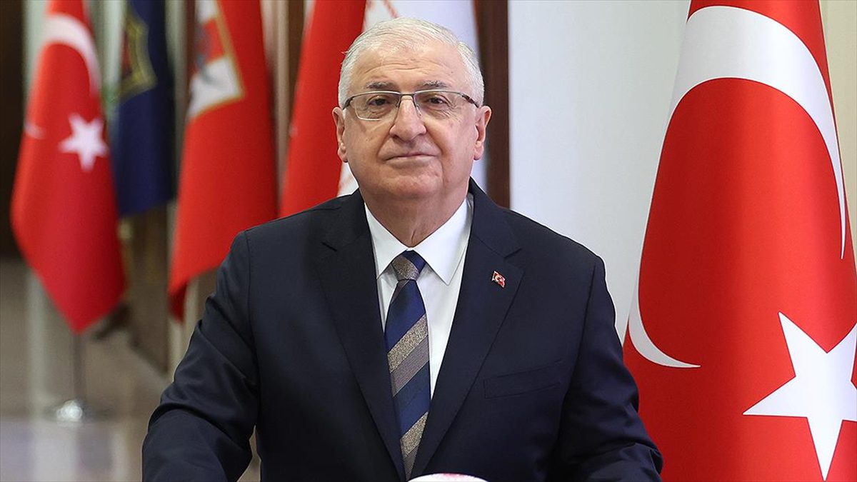Milli Savunma Bakanı Yaşar Güler, sınır ötesi yapılabilecek operasyona ilişkin,