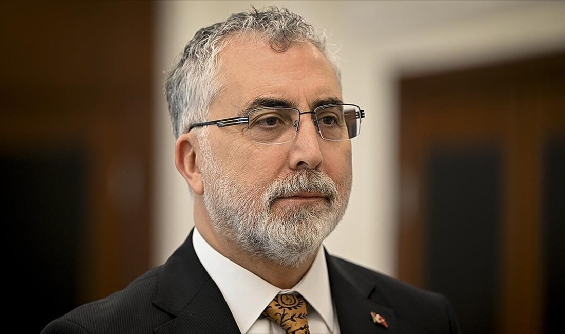 Çalışma ve Sosyal Güvenlik Bakanı Vedat Işıkhan, "Emek ve alın