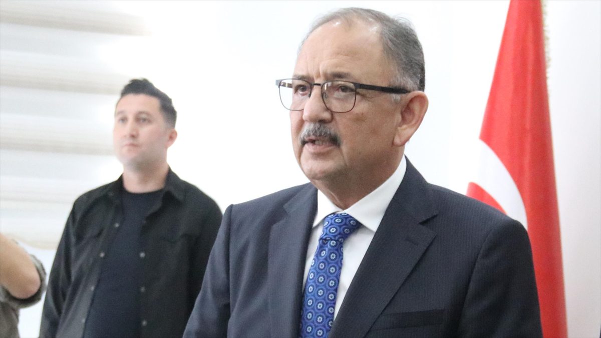 Çevre, Şehircilik ve İklim Değişikliği Bakanı Mehmet Özhaseki, 6 Şubat