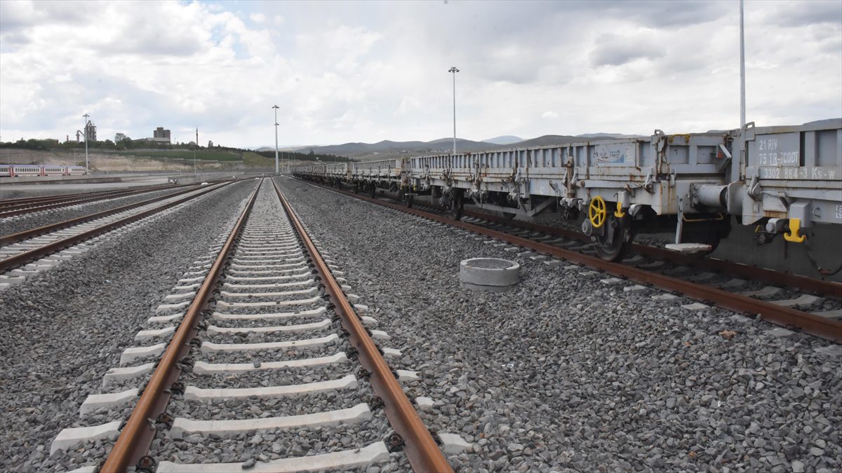 BAKÜ (AA) – Rüstemov, Azerbaycan Devlet Haber Ajansı’na (AZERTAC) BTK’de