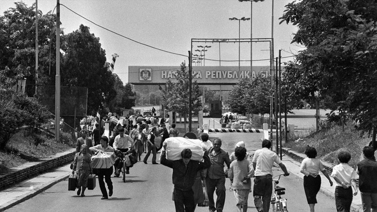 Tarihçi Prof. Dr. Ayşe Kayapınar, "Yaklaşık 2,5 ay gibi çok