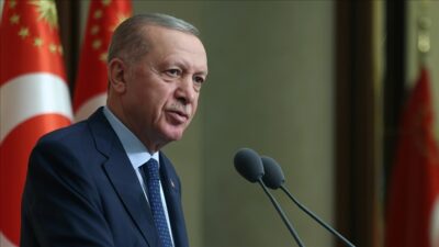 Cumhurbaşkanı Recep Tayyip Erdoğan, "Sağa sola insan hakları karnesi düzenleyenler,