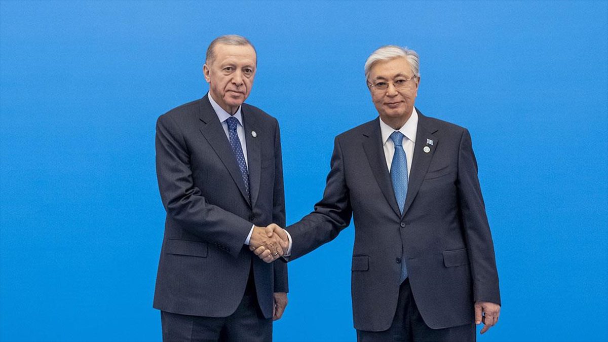 Cumhurbaşkanı Recep Tayyip Erdoğan, Kazakistan Cumhurbaşkanı Kasım Cömert Tokayev ile