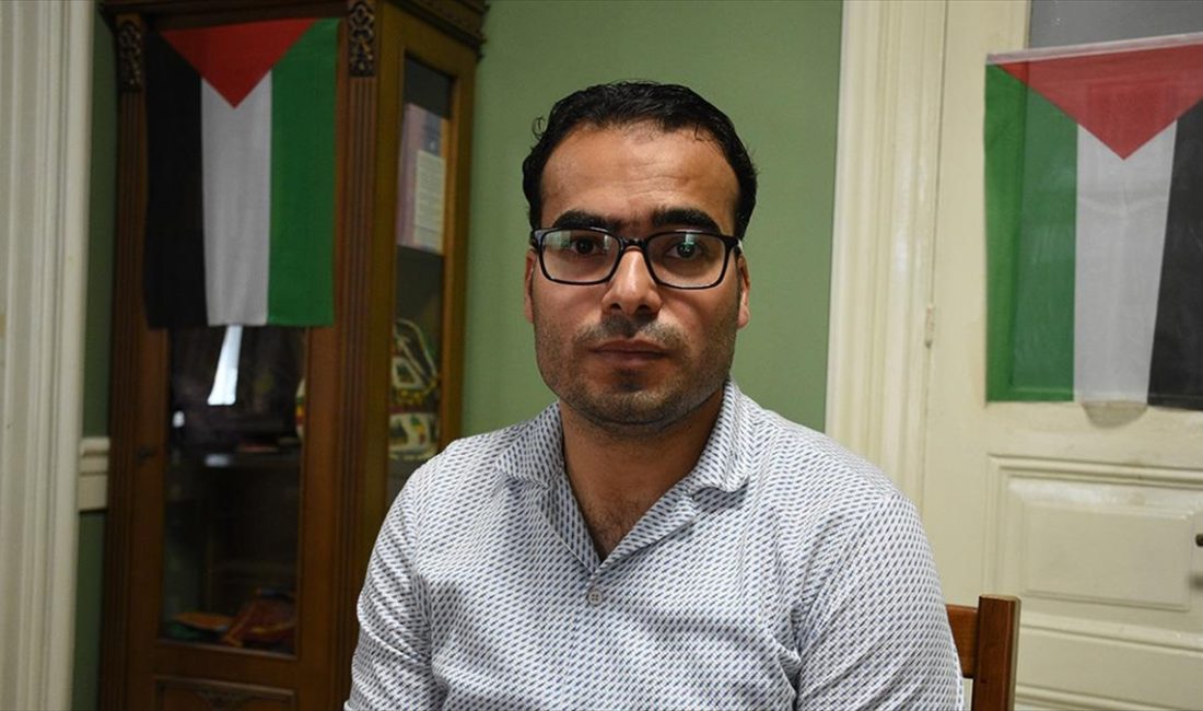 Doktora eğitimi için geldiği Konya'da eşi ve iki çocuğuyla yaşayan
