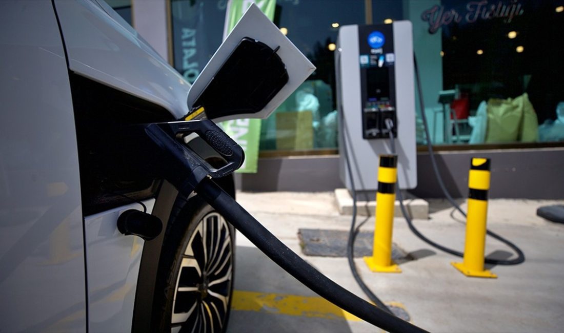 Elektrikli otomobiller, benzinli ve dizel otomobillere kıyasla yaklaşık yüzde 50