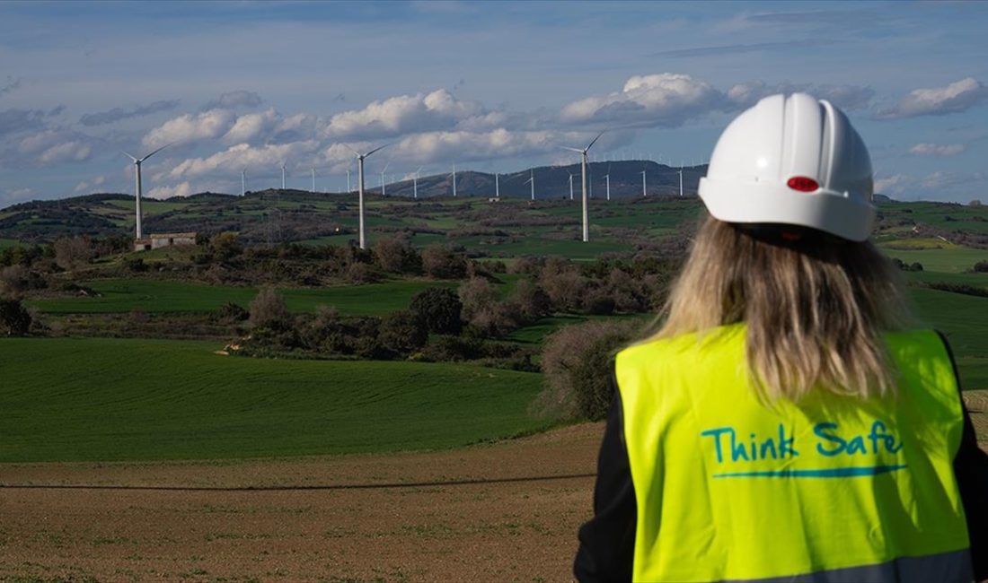 NAVARRA (AA) – Telefon, bilgisayar, elektrikli araçlar gibi modern dünyanın