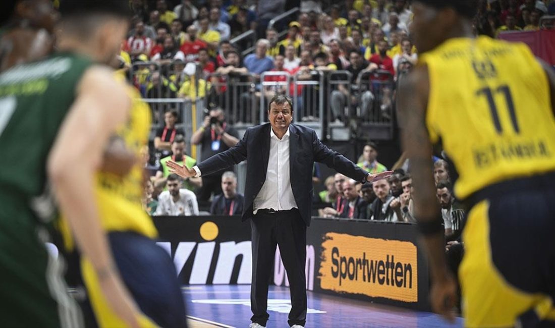 Basketbolda THY Avrupa Ligi Dörtlü Final'inde Fenerbahçe Beko'yu 73-57 yenerek