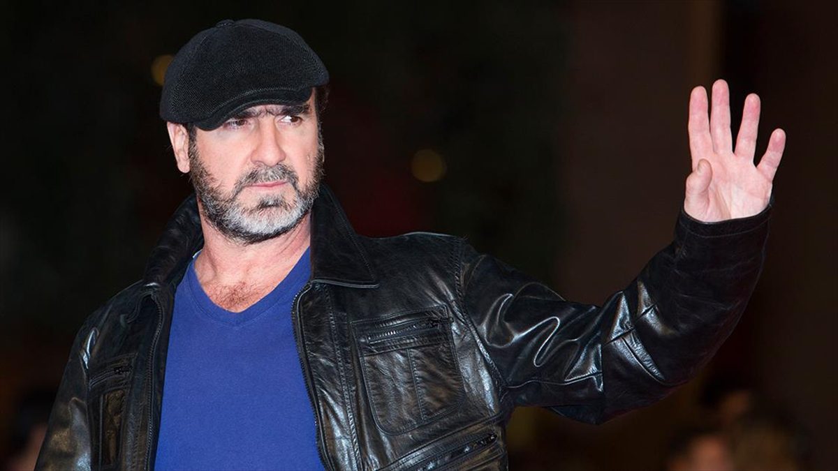 Dünyaca ünlü eski Fransız futbolcu Eric Cantona, İsrail'in Gazze Şeridi'ndeki