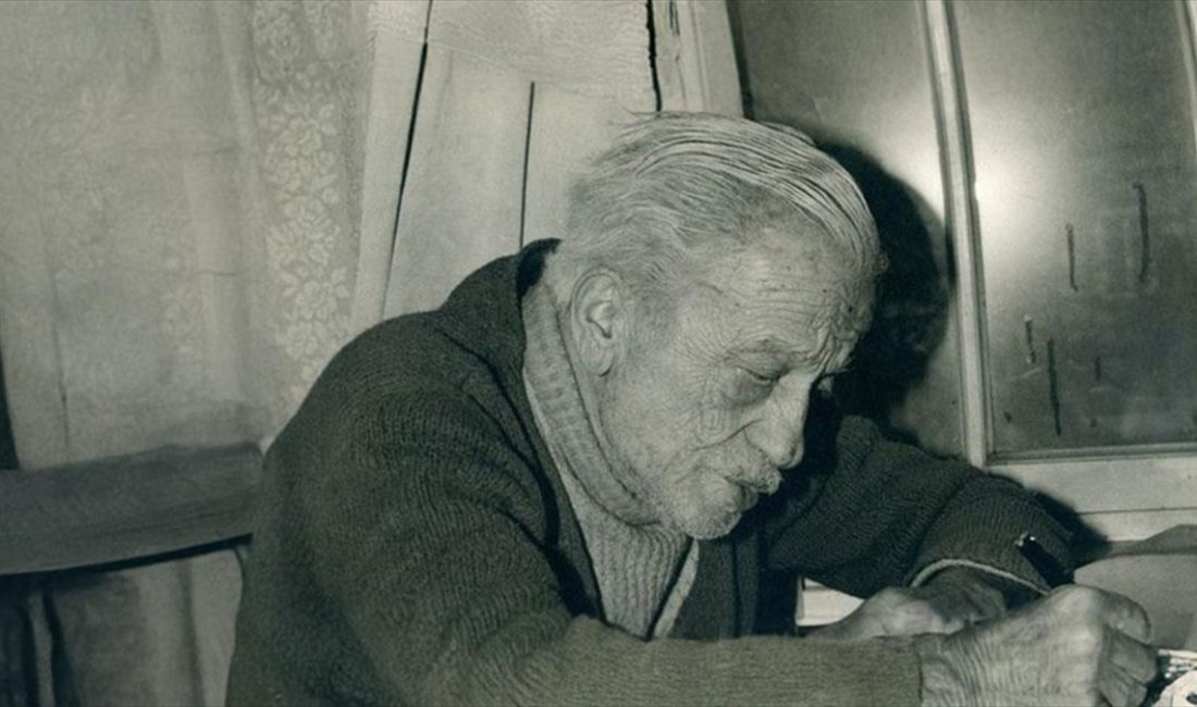 Türk edebiyatı tarihinde Baki'den sonra ikinci "Sultanu'ş Şuara" unvanına sahip