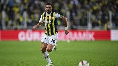 Trendyol Süper Lig'de 99 puanla sezonu ikinci sırada tamamlayan Fenerbahçe'de
