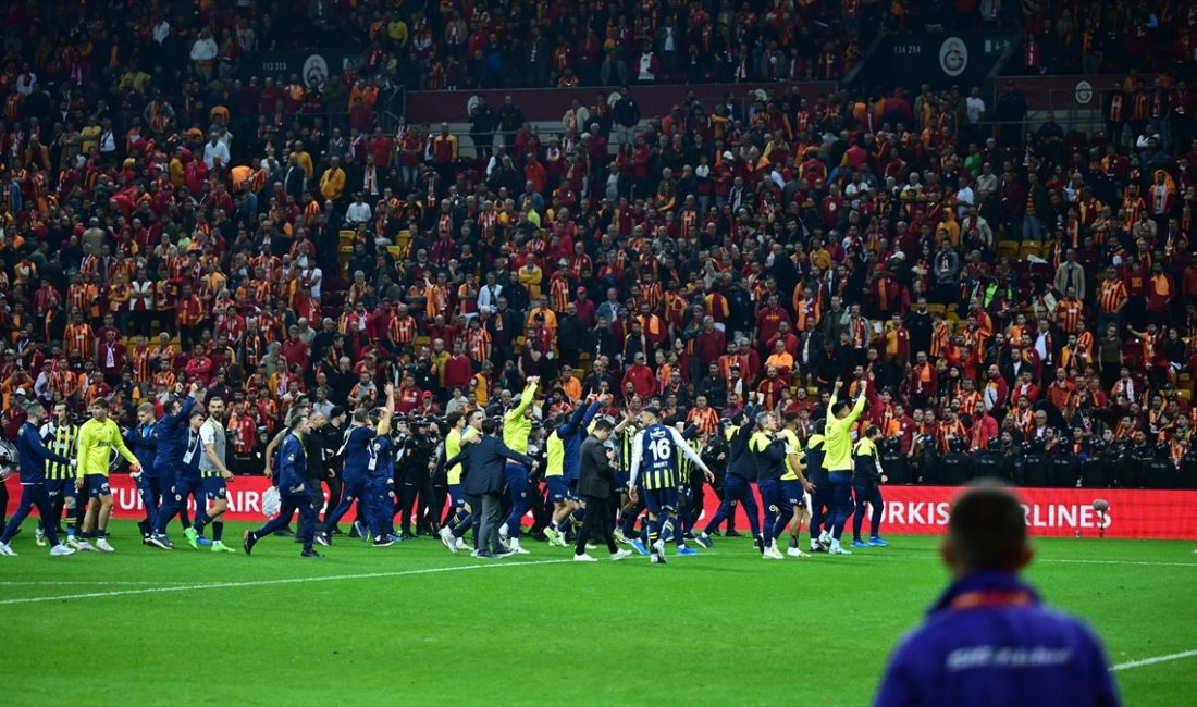İSTANBUL (AA) – Sarı-lacivertli kulüp, derbinin ardından yaşanan olaylar ve