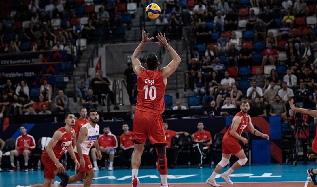 A Milli Erkek Voleybol Takımı, tarihinde ilk kez mücadele ettiği
