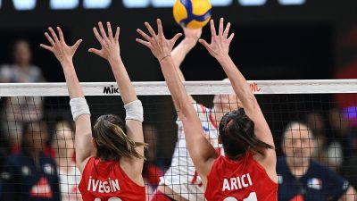 A Milli Kadın Voleybol Takımı, FIVB Kadınlar Milletler Ligi'nin Antalya
