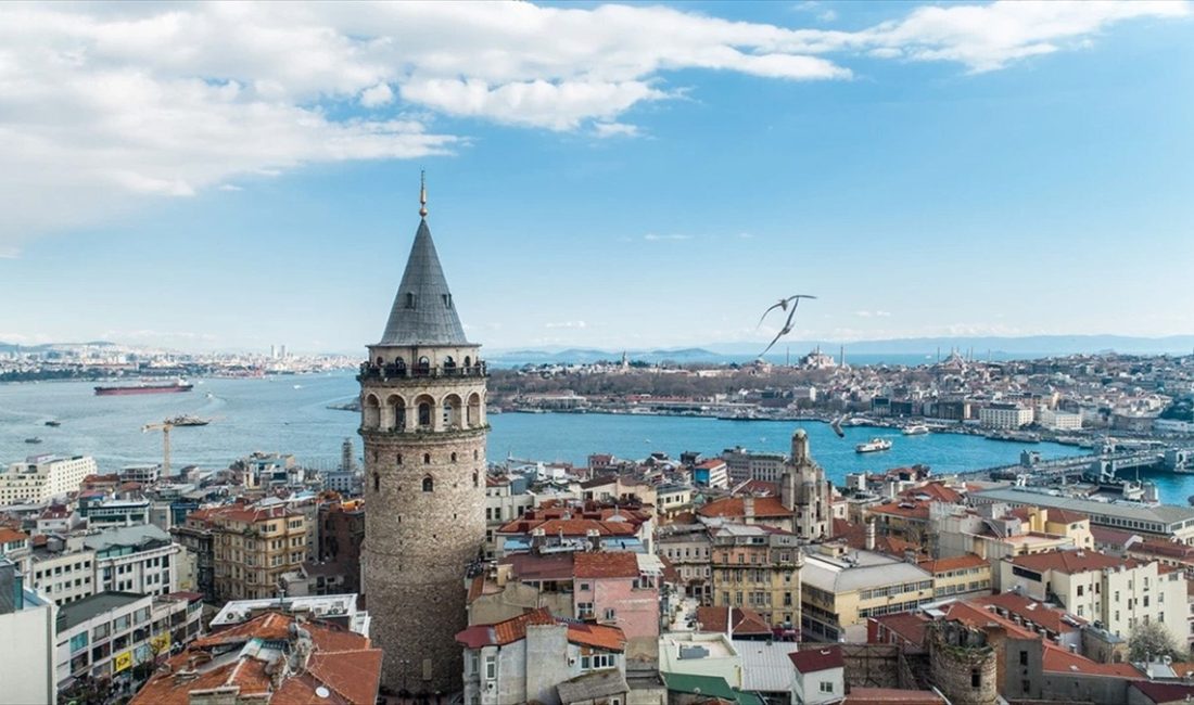 Kültür ve Turizm Bakanlığınca Galata Kulesi'nde gerçekleştirilen onarım ve iyileştirme