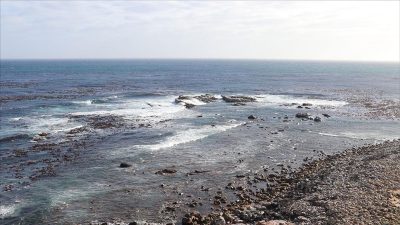 Küresel deniz ticaretinin yüzde 15'inin yapıldığı Süveyş Kanalı'nda gemi trafiği,