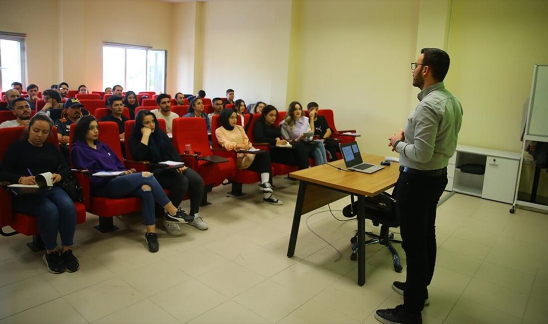 Kayseri'de, Orta Anadolu Kalkınma Ajansı (ORAN) tarafından hazırlanan "Uçak Bakım
