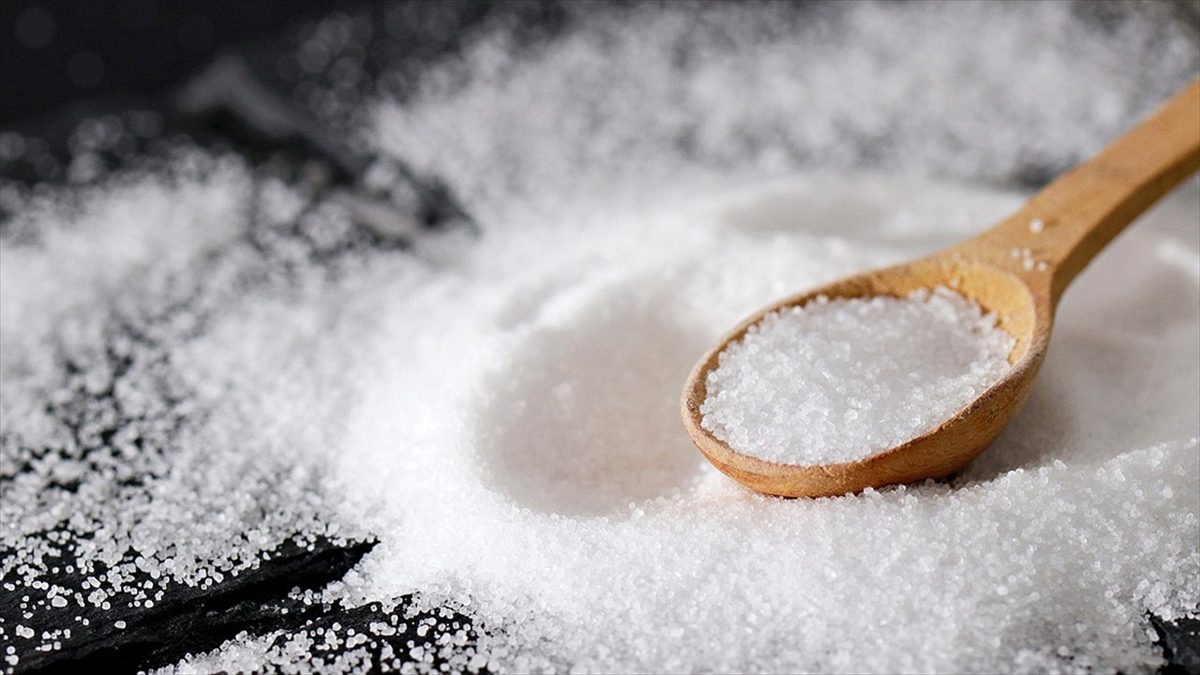 Sağlık Bakanlığı, günde 5 gramdan daha az tuz tüketiminin inme