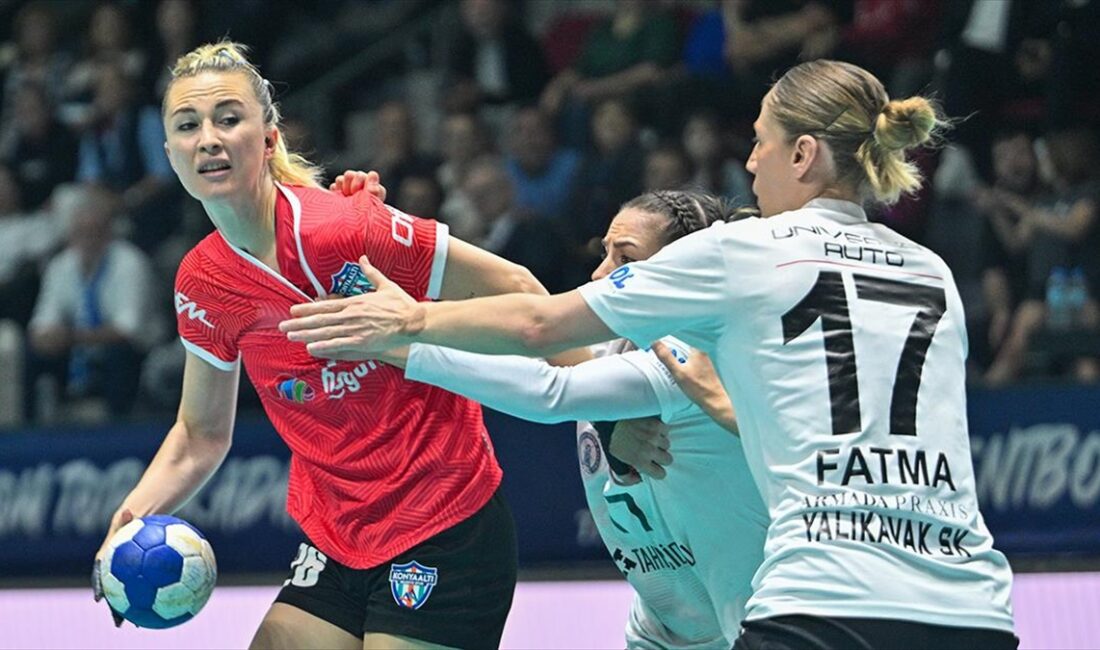 Hentbolda HDI Sigorta Kadınlar Türkiye Kupası Dörtlü Final organizasyonunun finalinde