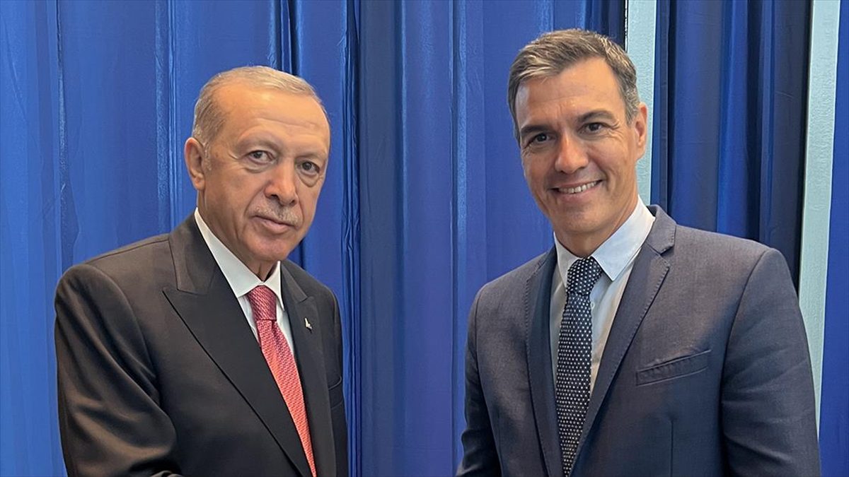 İspanya Başbakanı Pedro Sanchez, Cumhurbaşkanı Recep Tayyip Erdoğan ile yaptığı