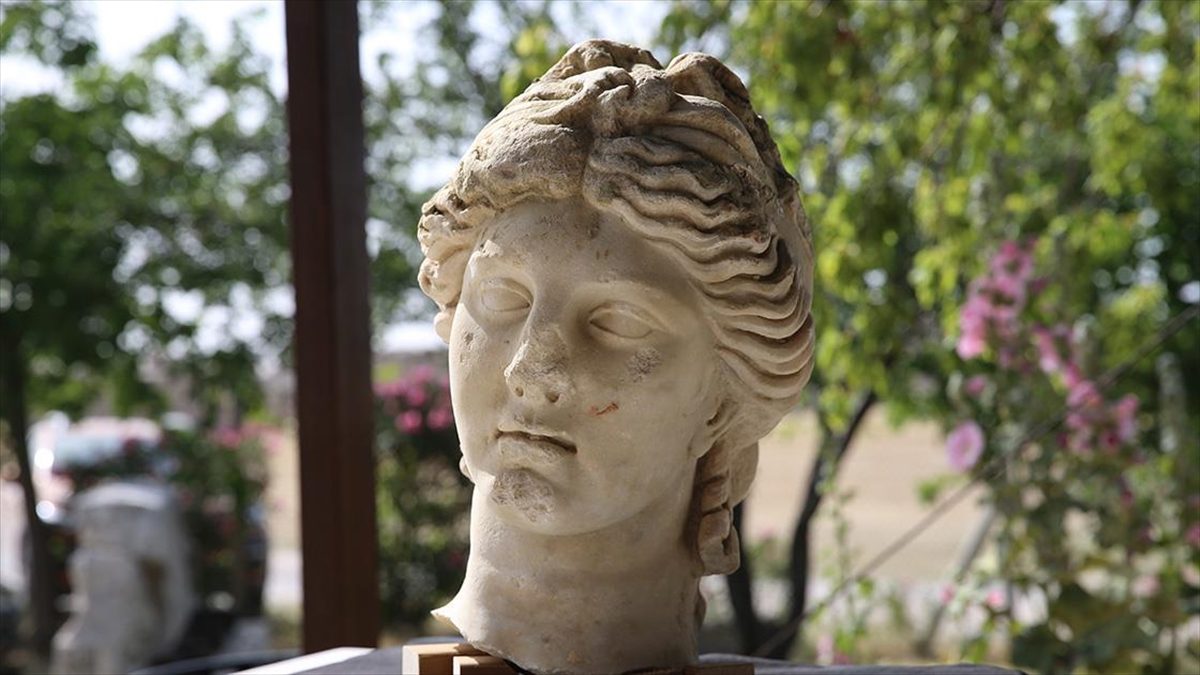 UNESCO Dünya Miras Geçici Listesi'nde yer alan Laodikya Antik Kenti'nde