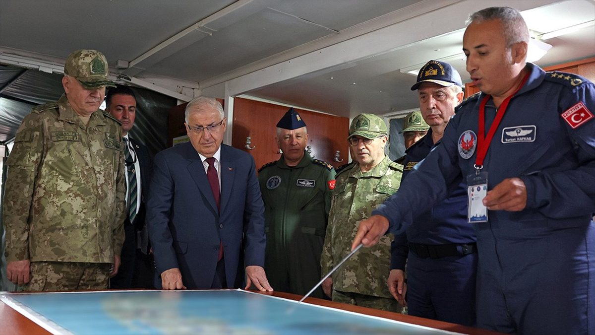 Milli Savunma Bakanı Yaşar Güler, 29-30 Mayıs'ta İzmir'de gerçekleştirilecek EFES-2024