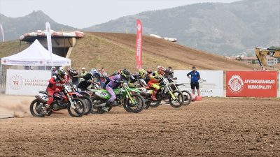 Türkiye Motosiklet Federasyonu Başkanı Bekir Yunus Uçar, "158 sporcuyla start