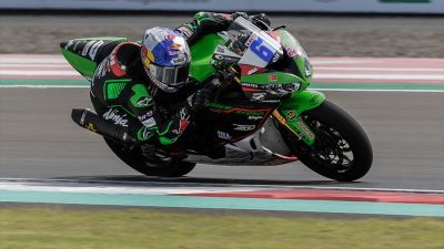 Can, sezonun Donington Park Pisti'nde düzenlenen 3. etabında Supersport GP2