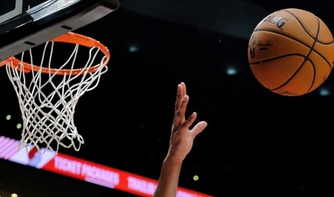 Amerikan Basketbol Ligi (NBA) konferans yarı finalinde, New York Knicks'i