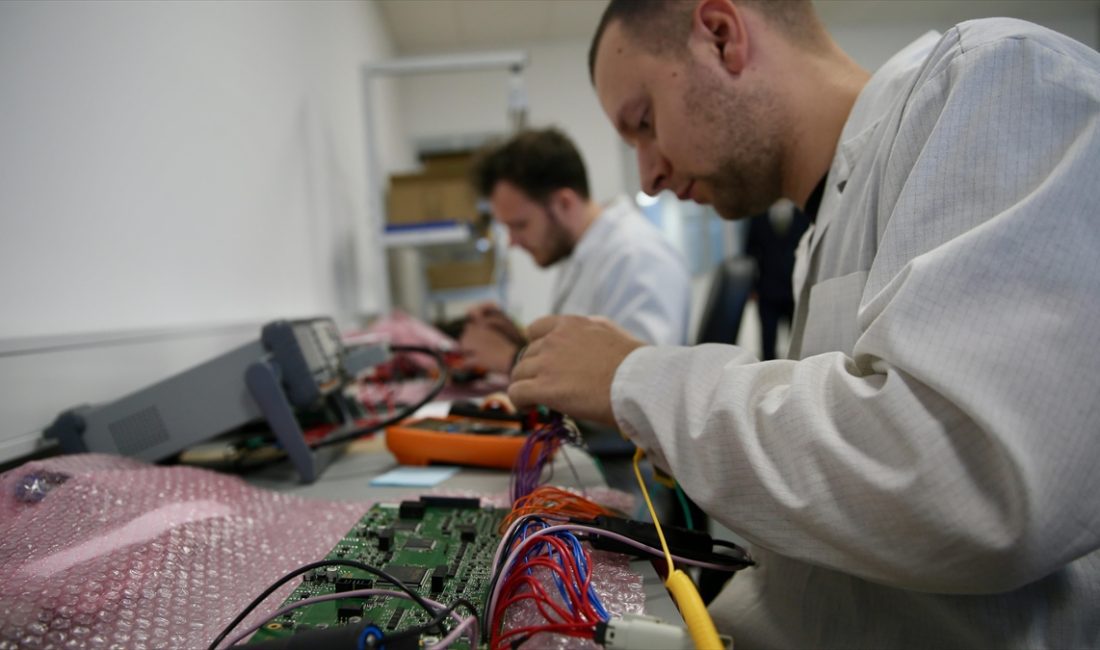 Peker Holding'in iştiraki Pek Automotive'in Slovenya'nın Logatec kentindeki yeni yönetim