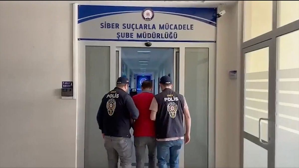 Bakan Yerlikaya, 77 ilde "çevrimiçi çocuk müstehcenliği ve tacizi ile