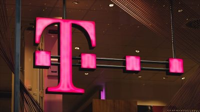 WASHINGTON (AA) – T-Mobile’den yapılan açıklamada, şirketin US Cellular’ın kablosuz